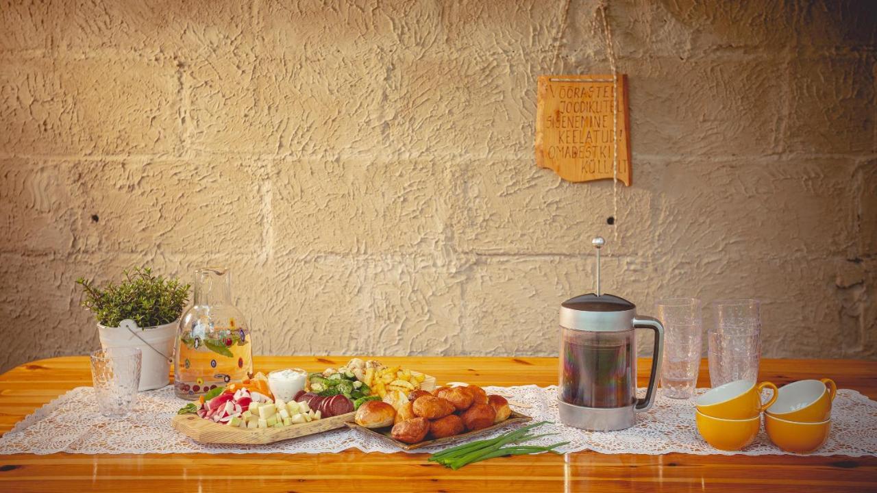 Kargaja Kuke Saun & Kaemping Hotel Padakorve Екстериор снимка